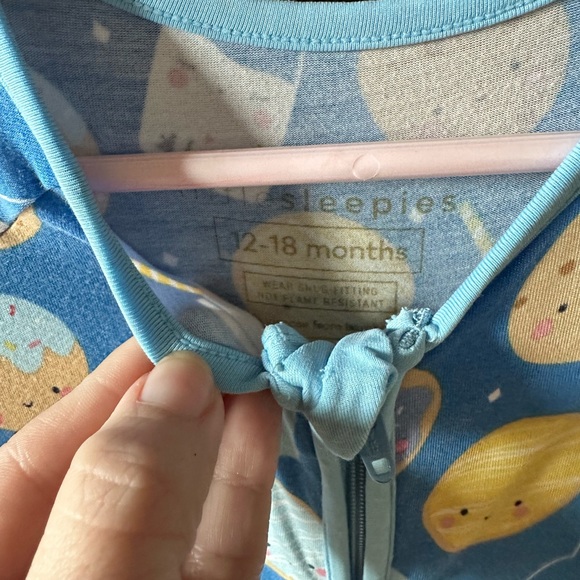 Little Sleepies - Milk & Cookies🥛🍪 - Picture 3 of 3